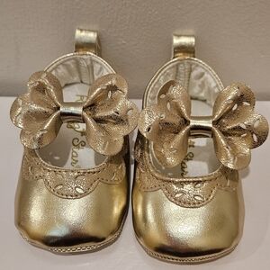 Rising Star Gold Baby Dress Shoes with Bow